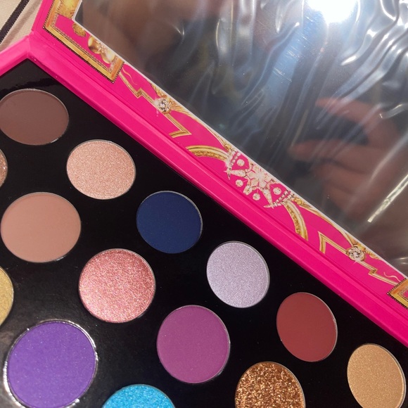 NEW IN BOX PAT MCGRATH LABS Mthrshp Mega: Celestial Nirvana Eyeshadow Palette - Picture 7 of 7